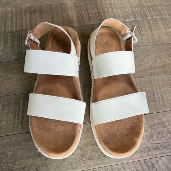 TIME AND TRU Women's Sandals Platform Comfort Size 10 Color White - Picture 1 of 7